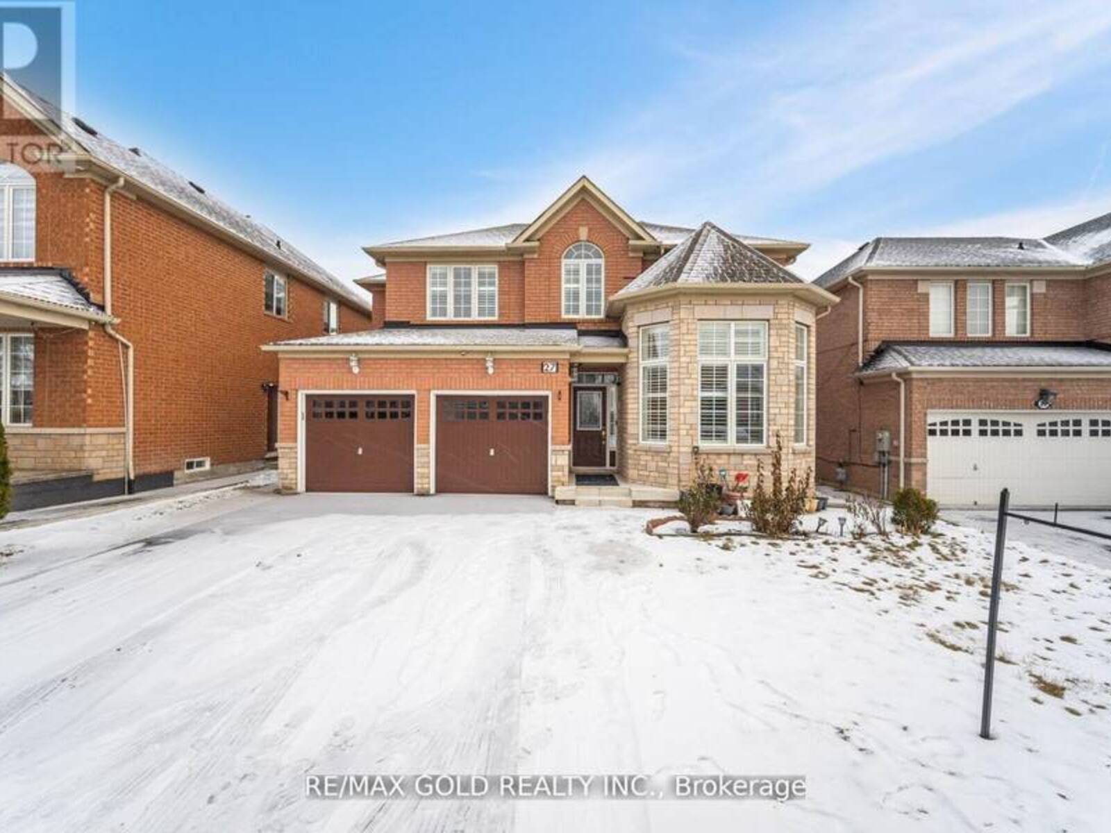 27 HORIZON STREET, Brampton, Ontario L6P 2J3