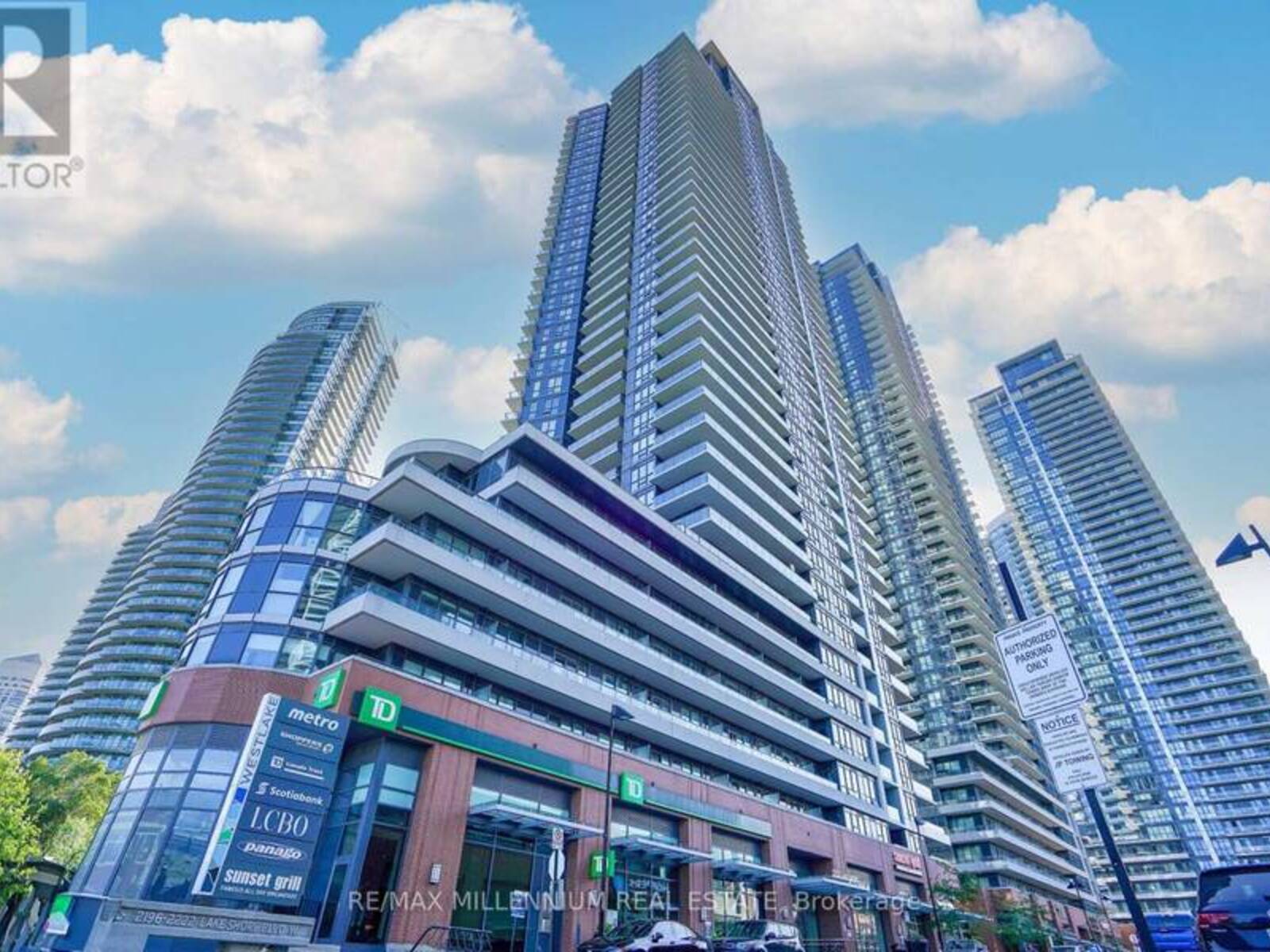 308 - 2212 LAKE SHORE BOULEVARD W, Toronto, Ontario M8V 0C2