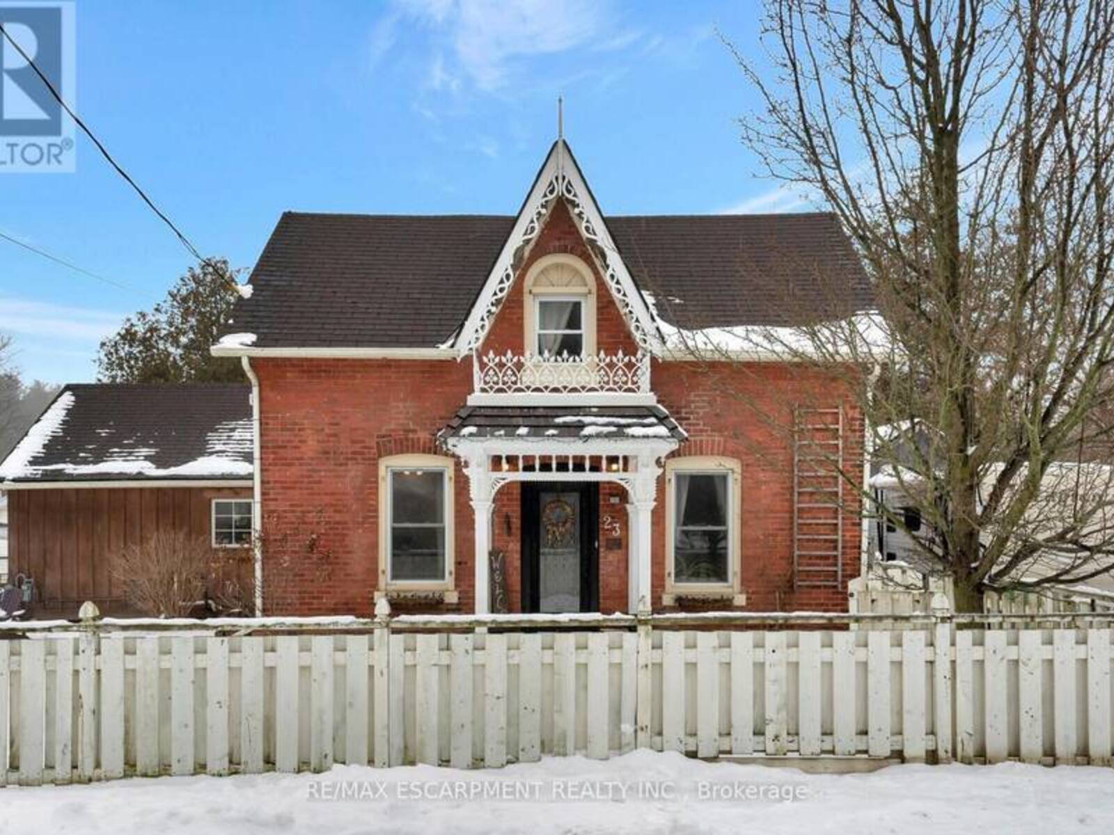 23 UNION STREET, Ancaster, Ontario L0R 1R0