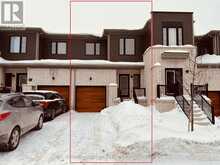 31 HAY LANE S | Barrie Ontario | Slide Image One