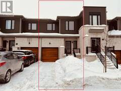 31 HAY LANE Barrie Ontario, L9J 0V5