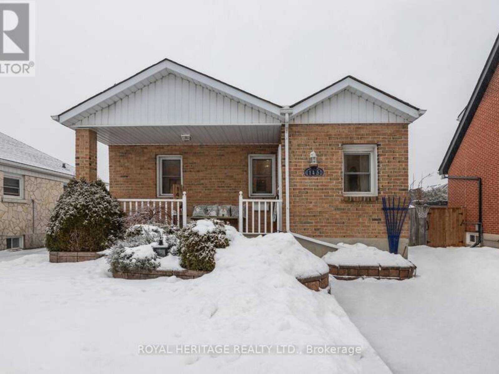 145 CENTRAL PARK BOULEVARD N, Oshawa, Ontario L1G 5Y6