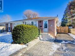 3446 BANNERHILL AVENUE Mississauga Ontario, L4X 1V1