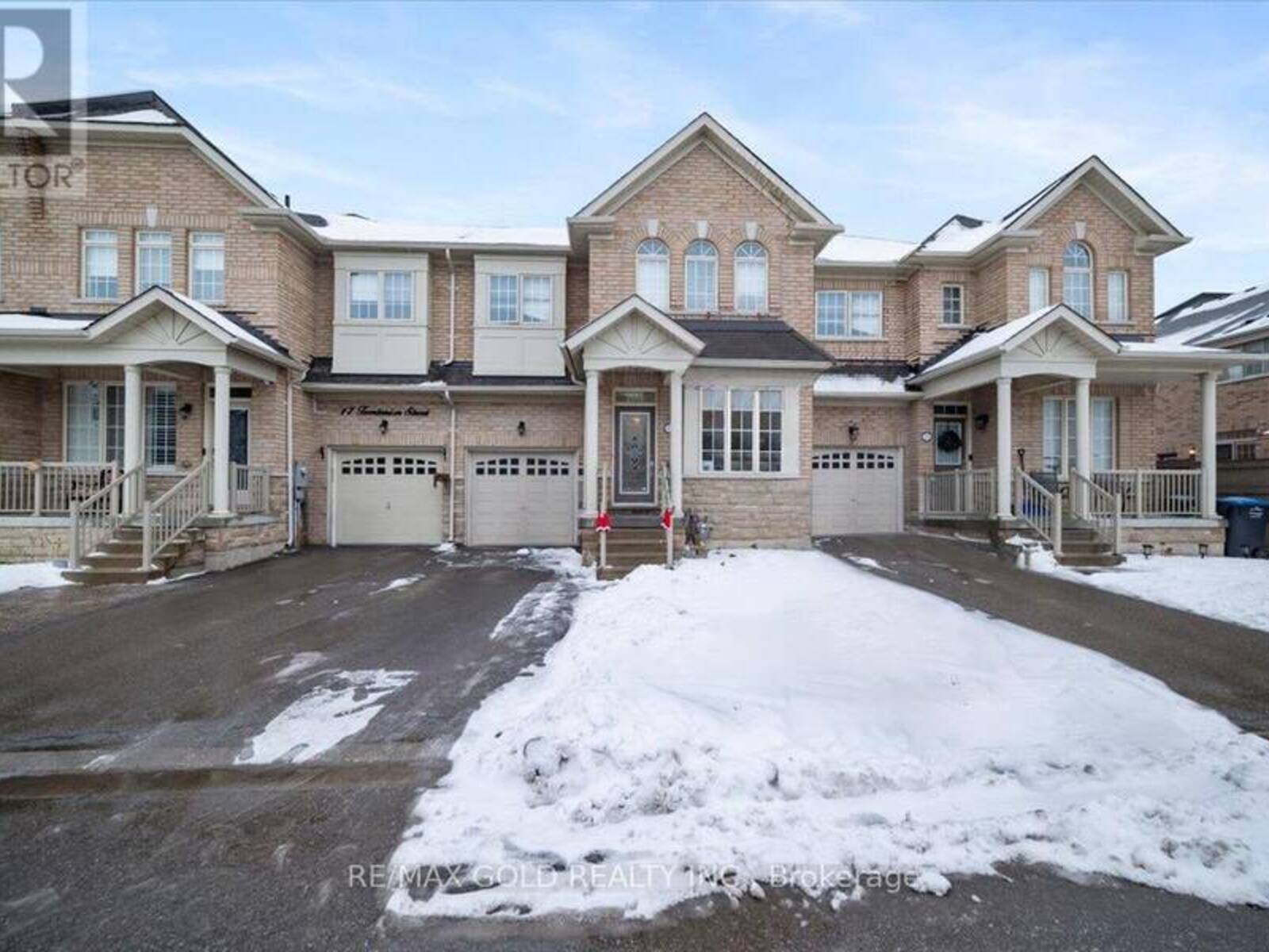 19 TRENTONIAN STREET, Brampton, Ontario L6R 0B3