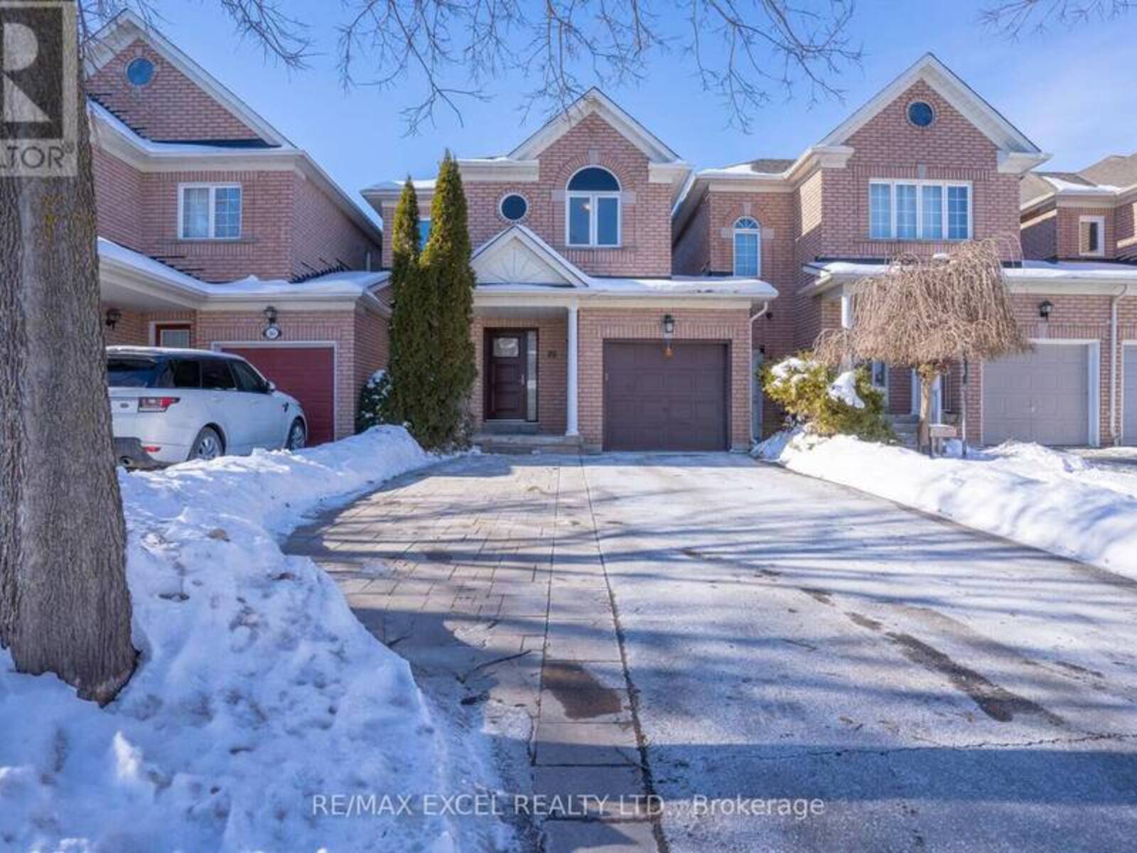 20 SUNRIDGE STREET, Richmond Hill, Ontario L4E 3T5