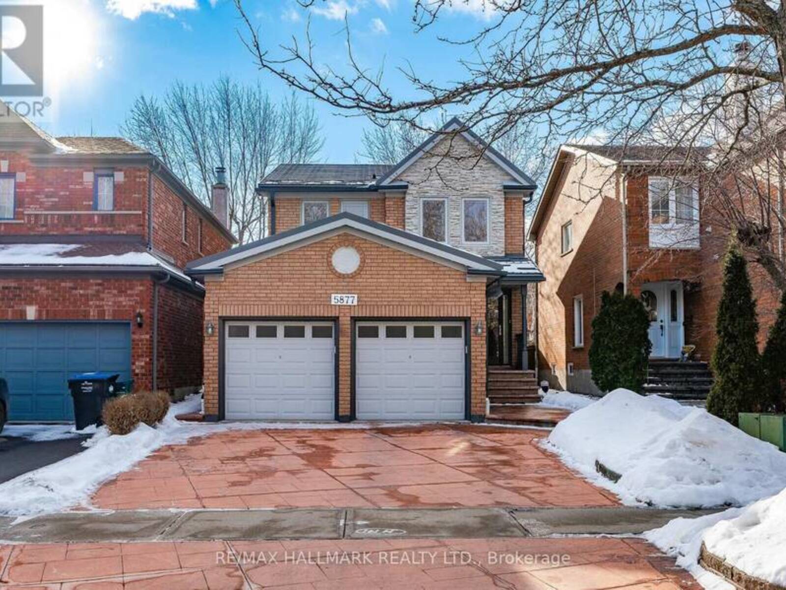 5877 TAYSIDE CRESCENT, Mississauga, Ontario L5M 5J8