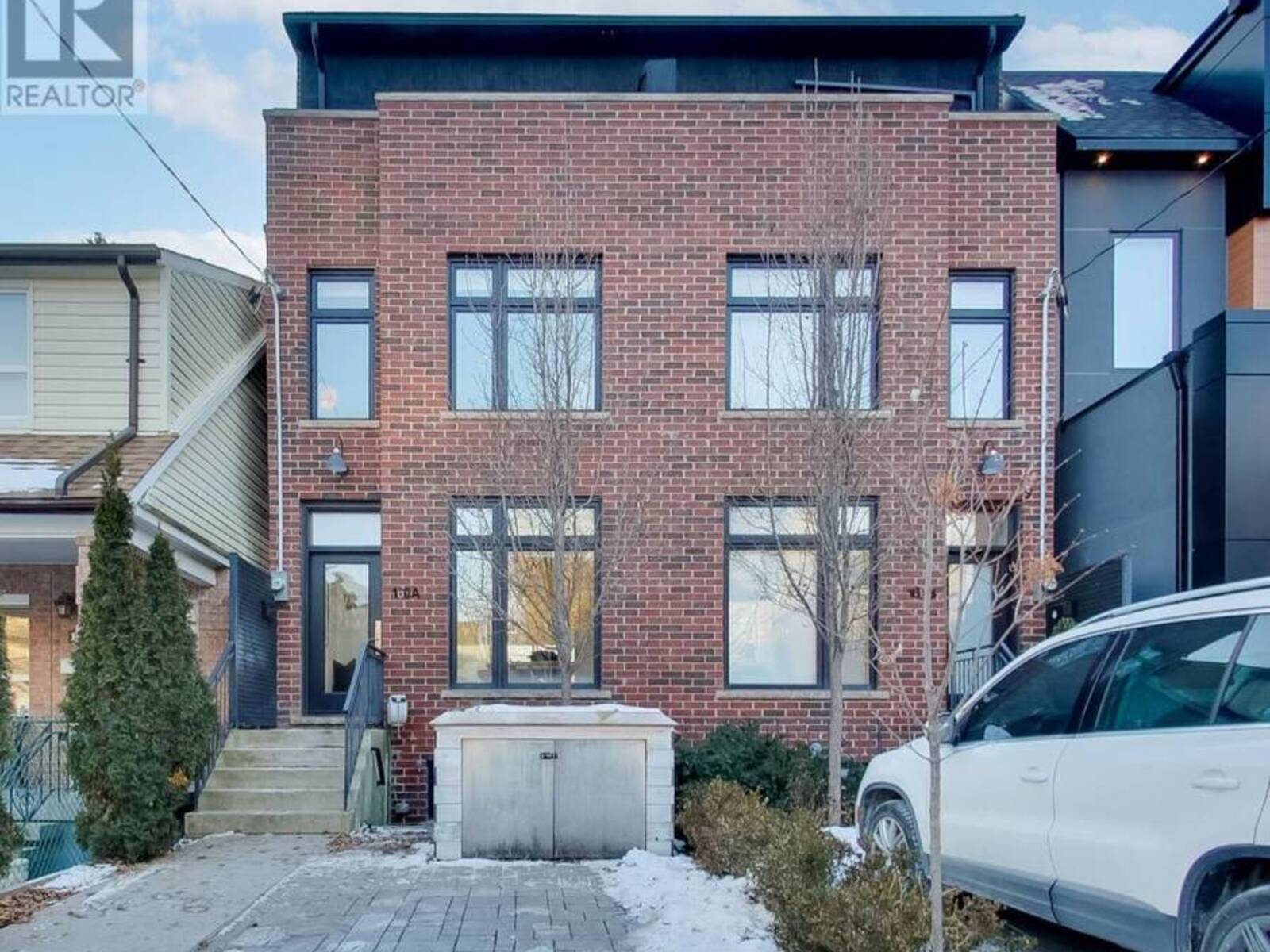 160A CEDRIC AVENUE, Toronto, Ontario M6C 3X8