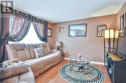 N/A - 33 LEE CRESCENT | Barrie Ontario | Slide Image Eight