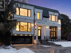 16 MONTRESSOR DRIVE Toronto Ontario, M2P 1Z1