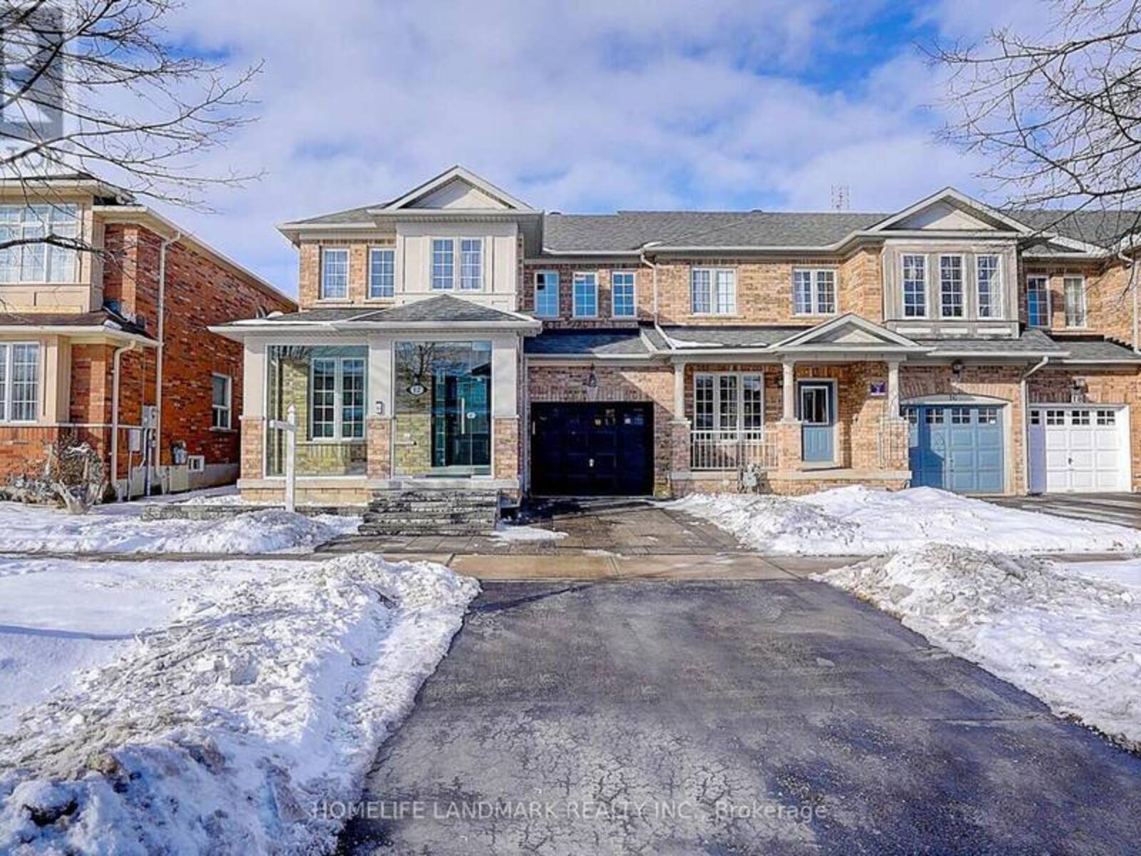 12 SILVER LINDEN DRIVE, Richmond Hill, Ontario L4B 3S8