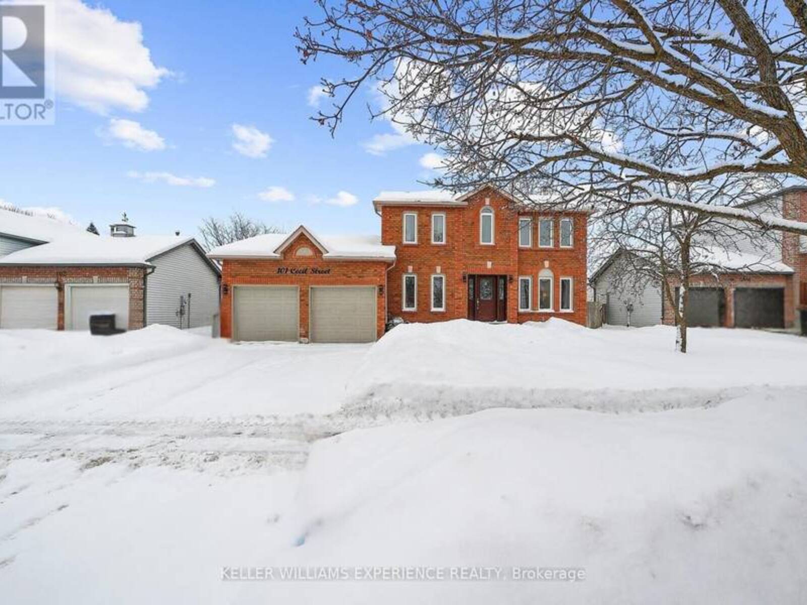 101 CECIL STREET, Angus, Ontario L3W 0K4