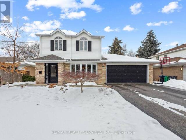 8 DERWENT AVENUE Brampton Ontario, L6W 1K2 - 4 Bedrooms Home For Sale