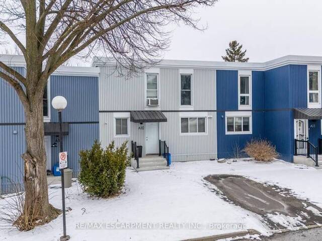 A10 - 25 BRITTEN CLOSE Hamilton Ontario, L9C 4J8