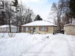 1914 LIVERPOOL ROAD Pickering Ontario, L1V 1W5