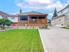 62 MONTROSE AVENUE Hamilton Ontario, L8K 4Y4