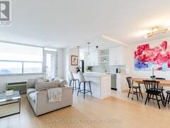 1001 - 966 INVERHOUSE DRIVE Mississauga Ontario, L5J 4B6