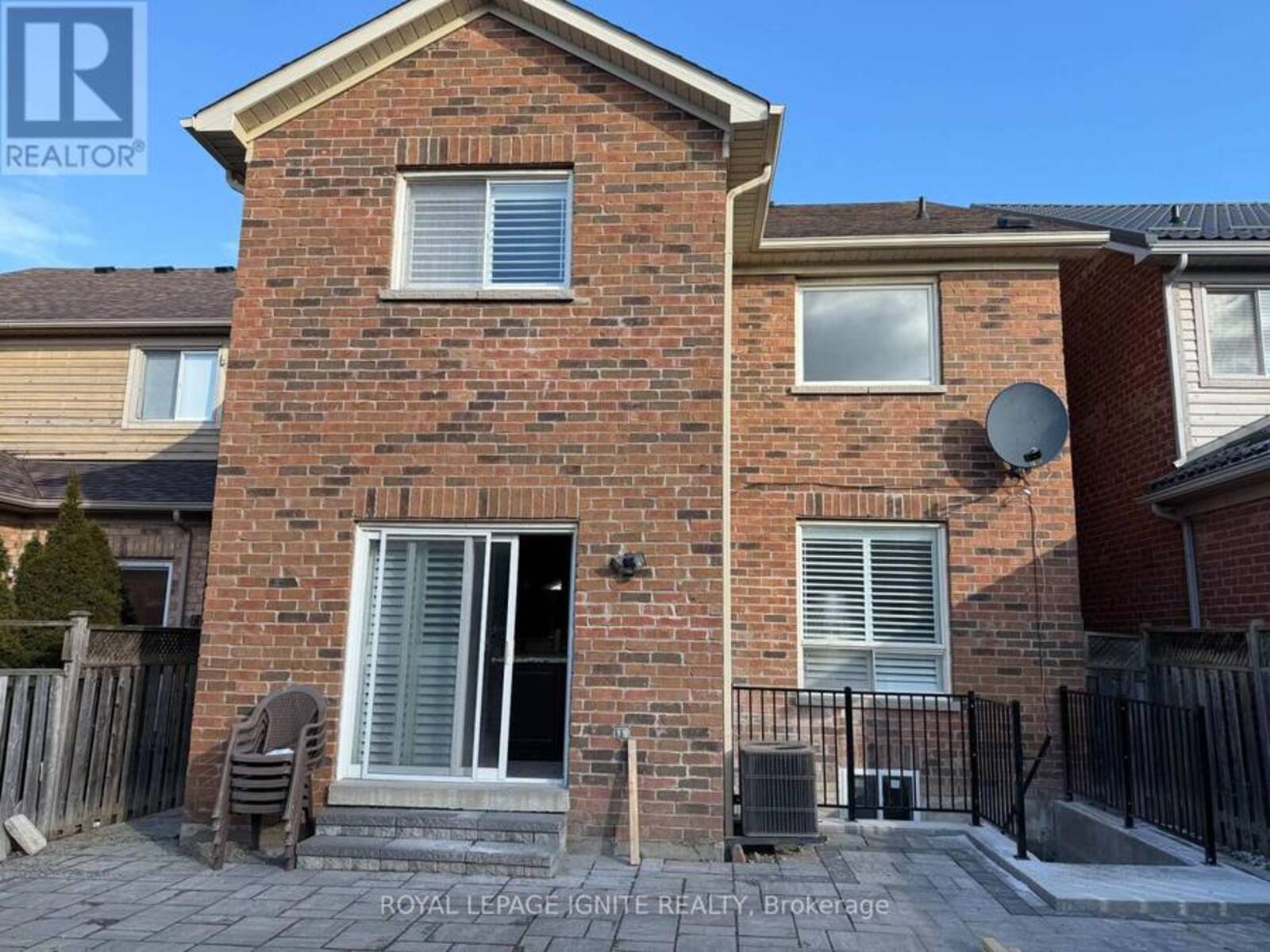 4816 GLASSHILL GROVE, Mississauga, Ontario L5M 7P3