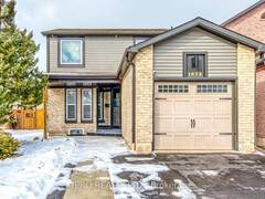 1073 MONTGOMERY DRIVE Oakville Ontario, L6M 1E8