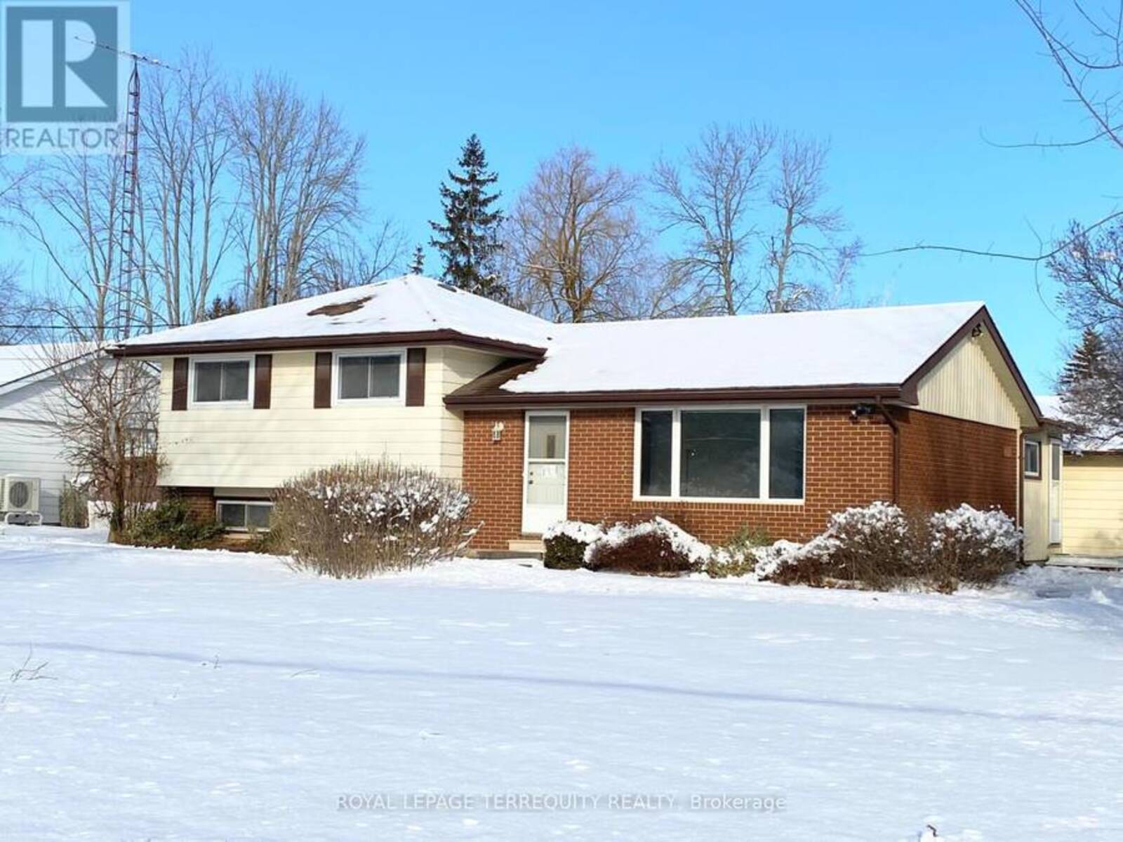 7 JEFFREY DRIVE, Quinte West, Ontario K8V 5P8