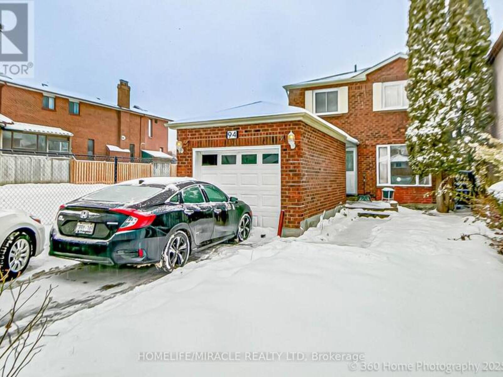 94 BRIMLEY ROAD, Toronto, Ontario M1M 3V3