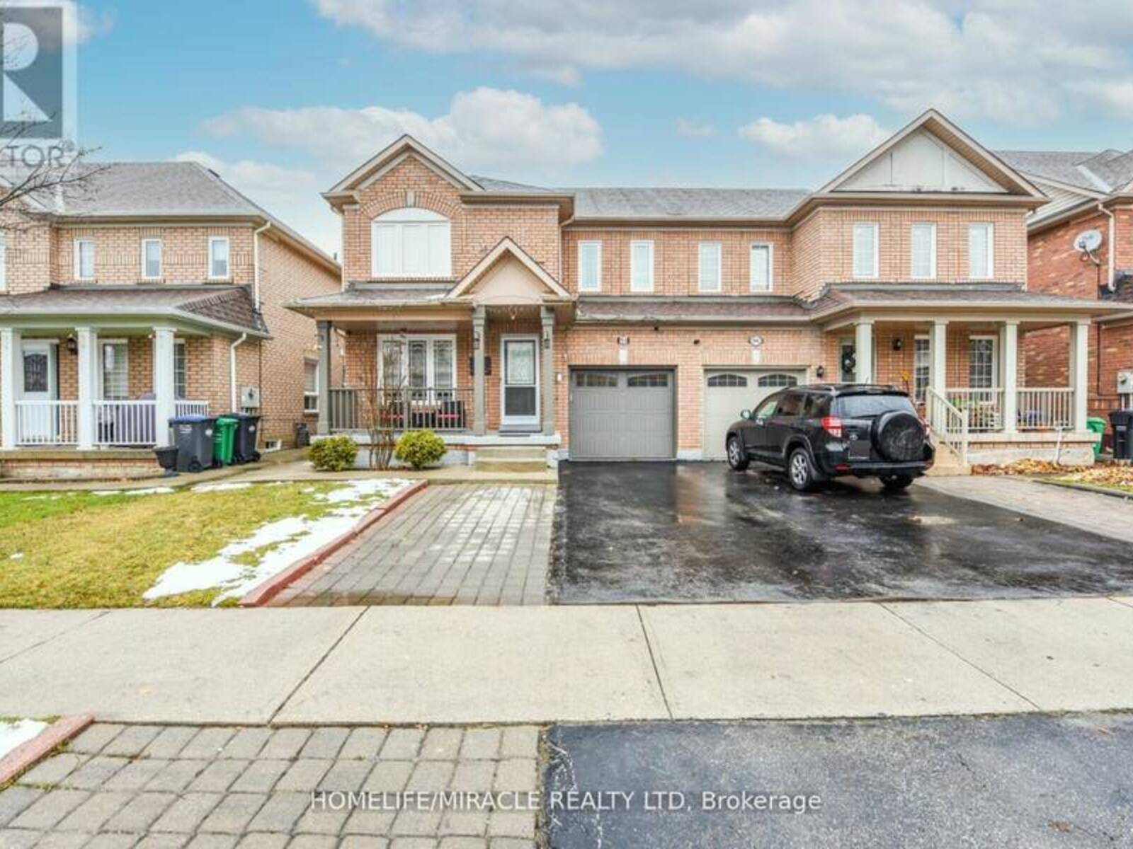 94 SAINTSBURY CRESCENT, Brampton, Ontario L6R 2V8