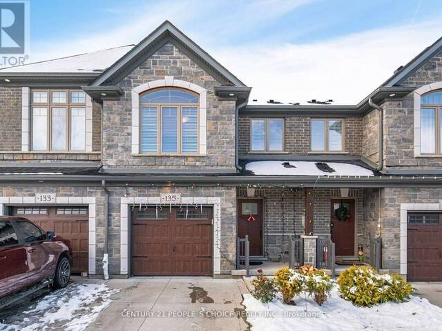 135 HOLLYBROOK TRAIL Kitchener Ontario, N2R 0P1