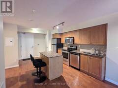 965 - 209 FORT YORK BOULEVARD Toronto Ontario, M5V 4A1