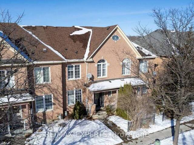 24 DUFFERIN HILL DRIVE Vaughan Ontario, L4K 5M3 - 3 Bedrooms Home For Sale