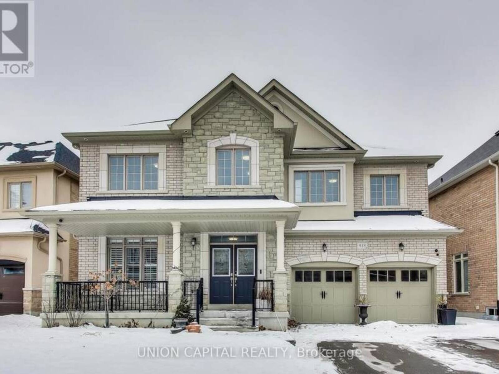 918 ERNEST COUSINS CIRCLE, Newmarket, Ontario L3X 0B7