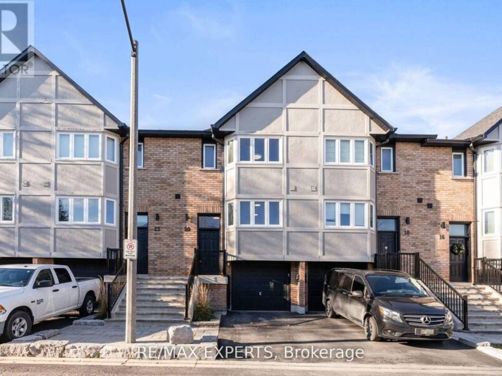 10 - 20 WILLIAM FARR LANE, Vaughan, Ontario L4L 8Z6