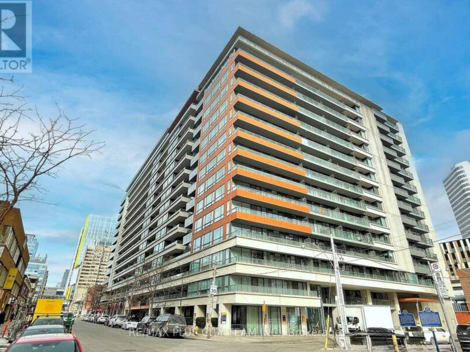 308 - 111 ELIZABETH STREET, Toronto, Ontario M5G 1P7