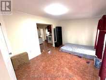 1529 HALL AVENUE | Windsor Ontario | Slide Image Nine