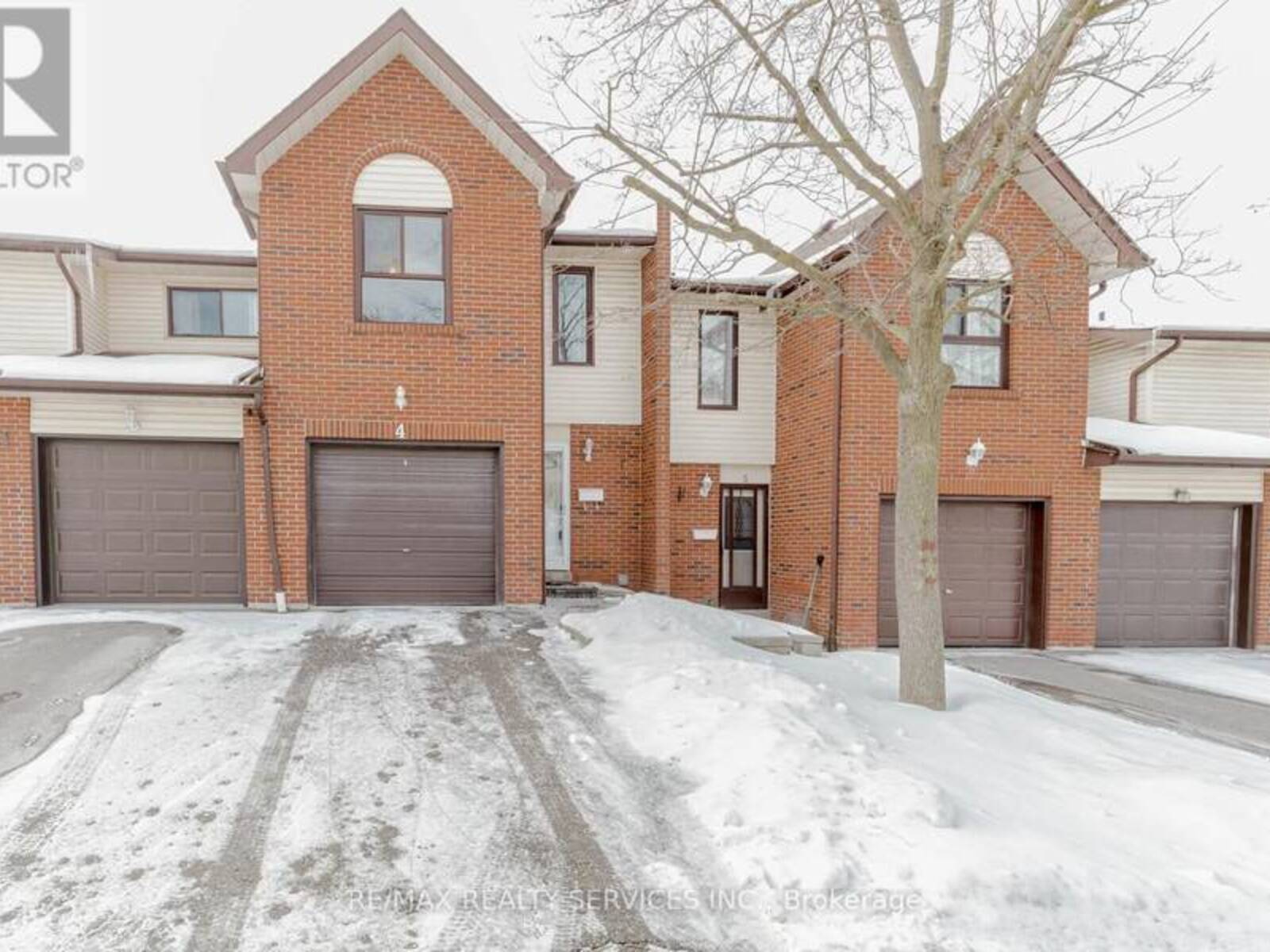 4 COLLINS CRESCENT, Brampton, Ontario L6V 3M9