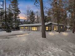 10 MAPLEWOOD LANE Georgina Ontario, L0E 1R0