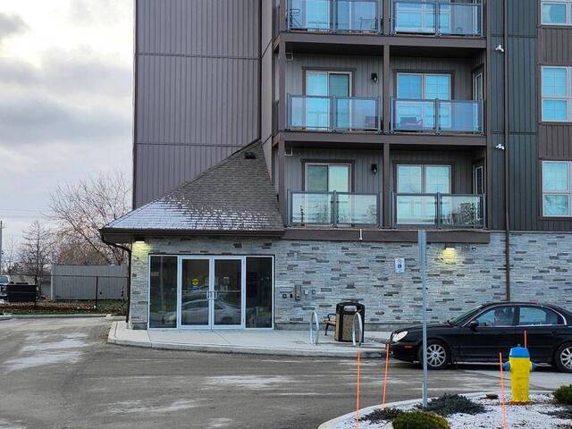 404 - 110 GREW BOULEVARD Georgina Ontario, L0E 1L0 - 2 Bedrooms Condo For Sale