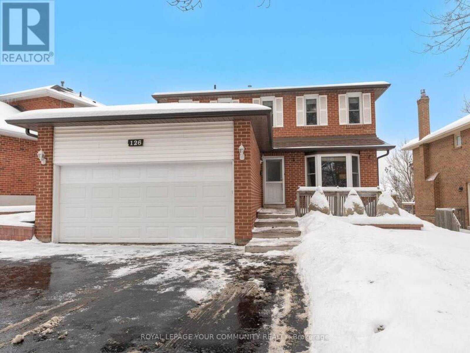 126 CRAWFORD ROSE DRIVE, Aurora, Ontario L4G 4S3