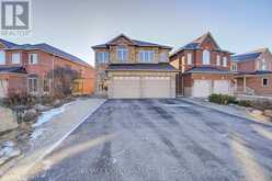 23 LENA DRIVE | Richmond Hill Ontario | Slide Image One