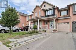 761 JOE PERSECHINI DRIVE | Newmarket Ontario | Slide Image Two