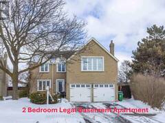 40 NOTTINGHAM CRESCENT Brampton Ontario, L6S 4G4