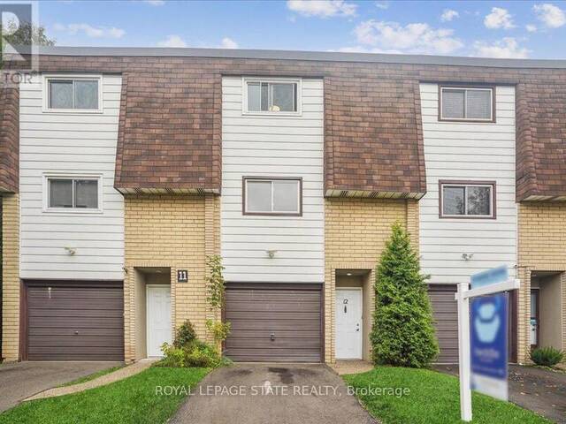 12 - 36 GREENDALE DRIVE Hamilton Ontario, L9C 5Z4 - 3 Bedrooms Condo For Sale