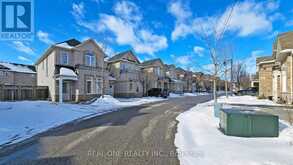 28 TODMAN LANE | Markham Ontario | Slide Image Forty-six