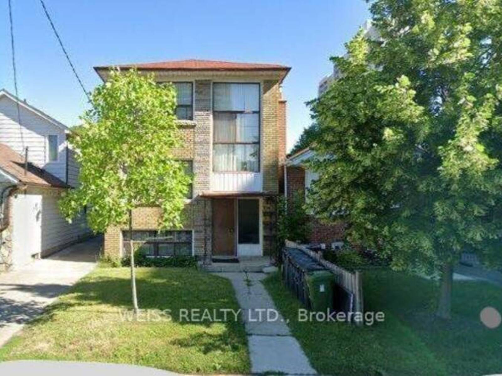 890 CASTLEFIELD AVENUE, Toronto, Ontario M6B 1C8