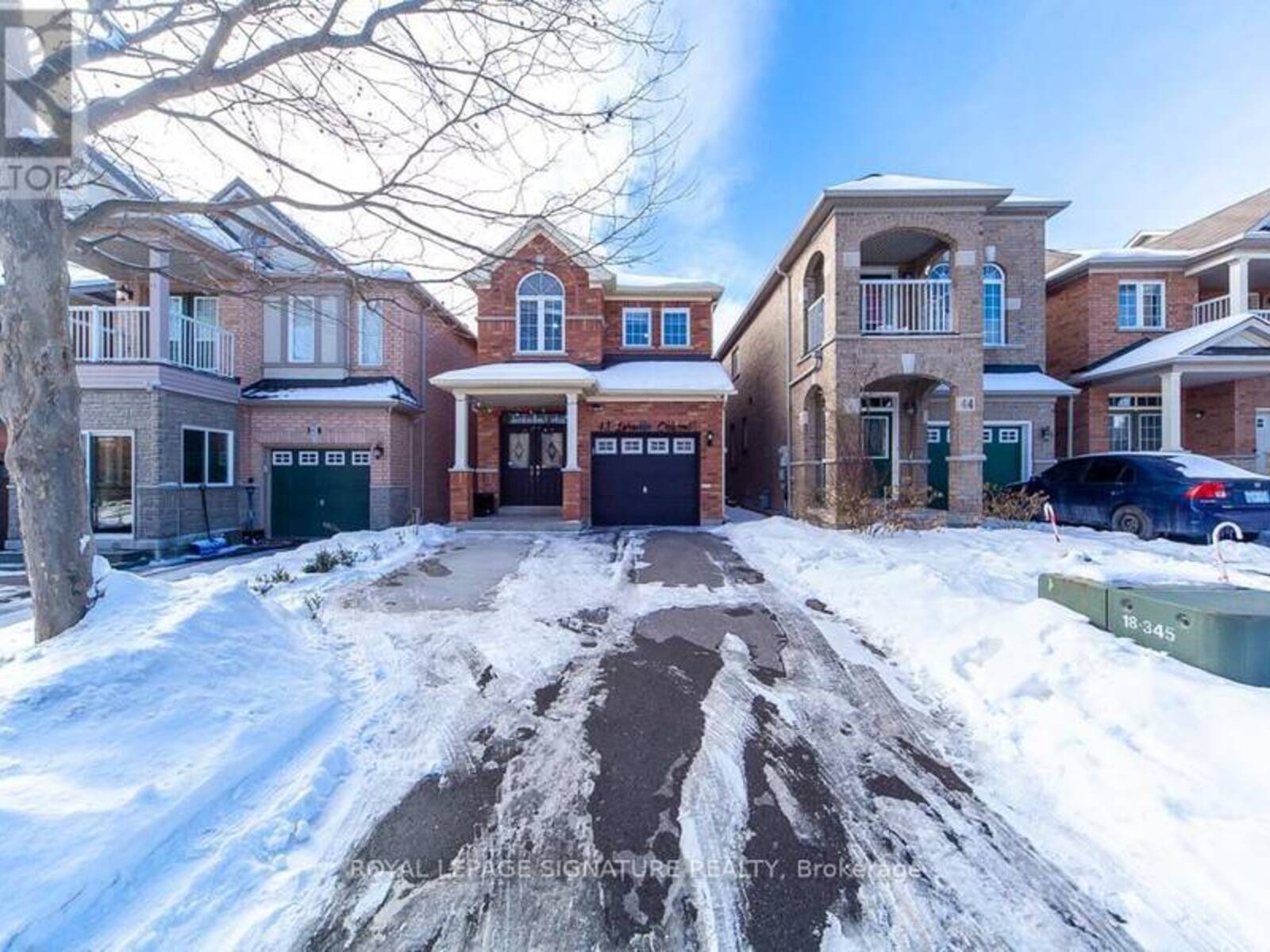 42 LARAMIE CRESCENT W, Vaughan, Ontario L6A 0P8