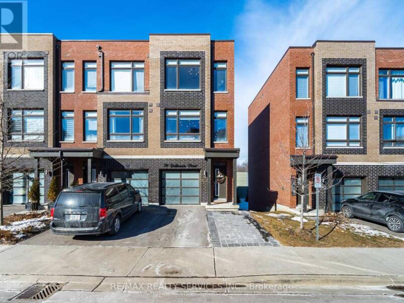 98 DALHOUSIE STREET, Vaughan, Ontario L4L 0L7