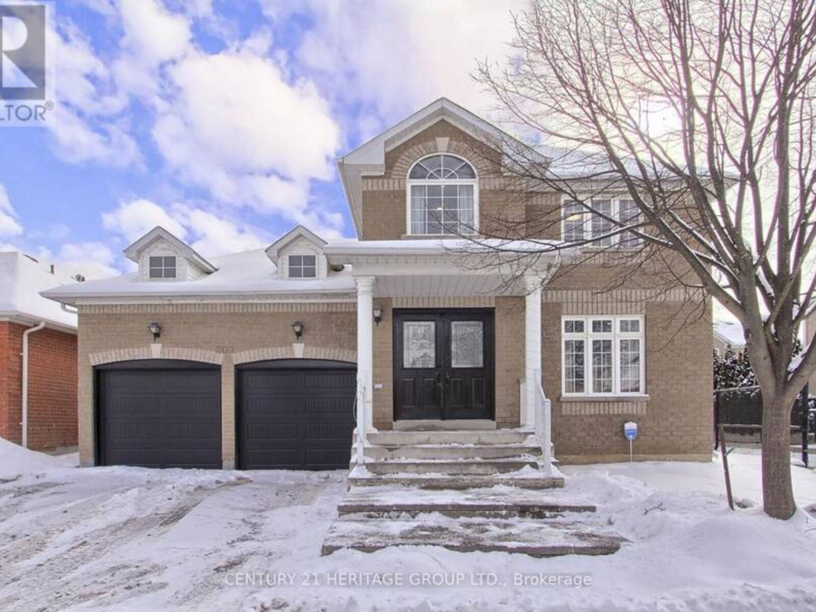 207 FLAGSTONE WAY, Newmarket, Ontario L3X 2Y3