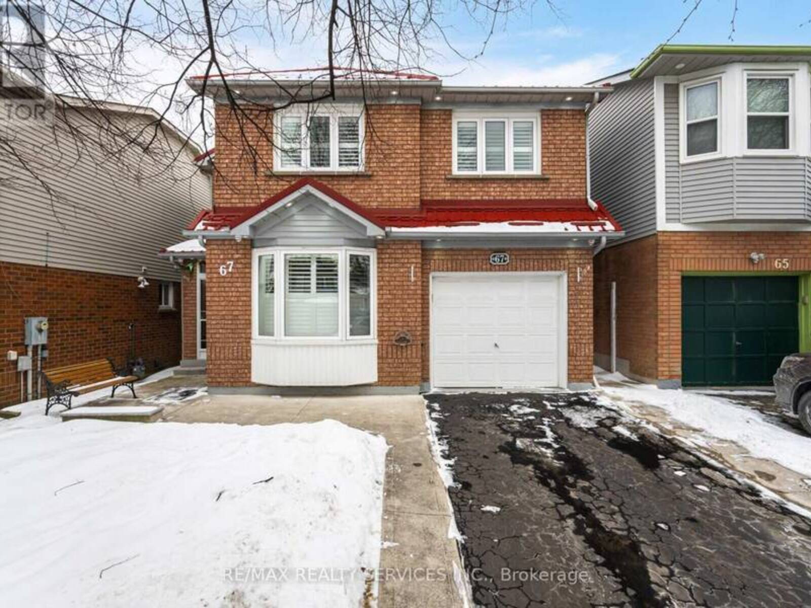 67 STONELEDGE CIRCLE, Brampton, Ontario L6R 1G8