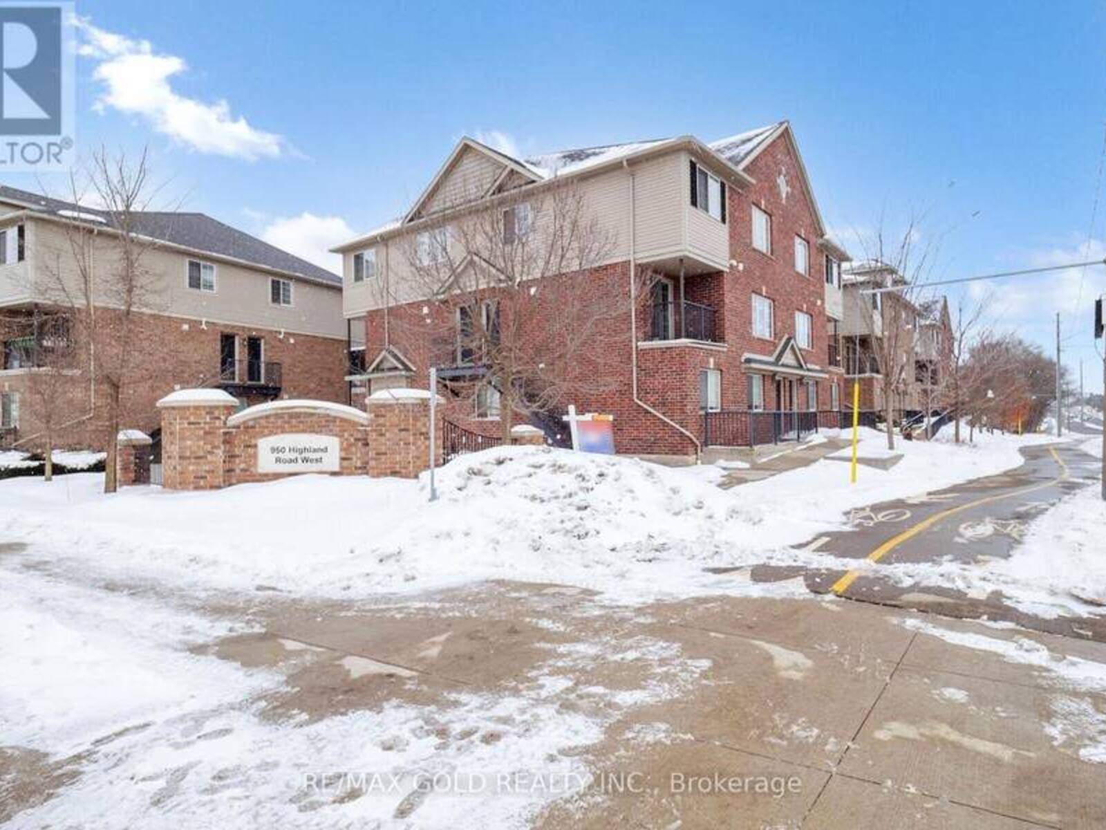 12 - 950 HIGHLAND ROAD W, Kitchener, Ontario N2N 0A5