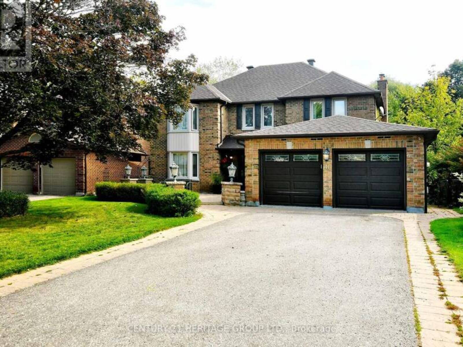 8 PETCH CRESCENT, Aurora, Ontario L4G 5N7