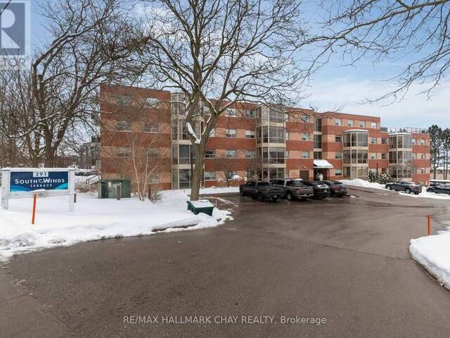 208 - 291 BLAKE STREET Barrie Ontario, L4M 1K7 - 2 Bedrooms Condo For Sale