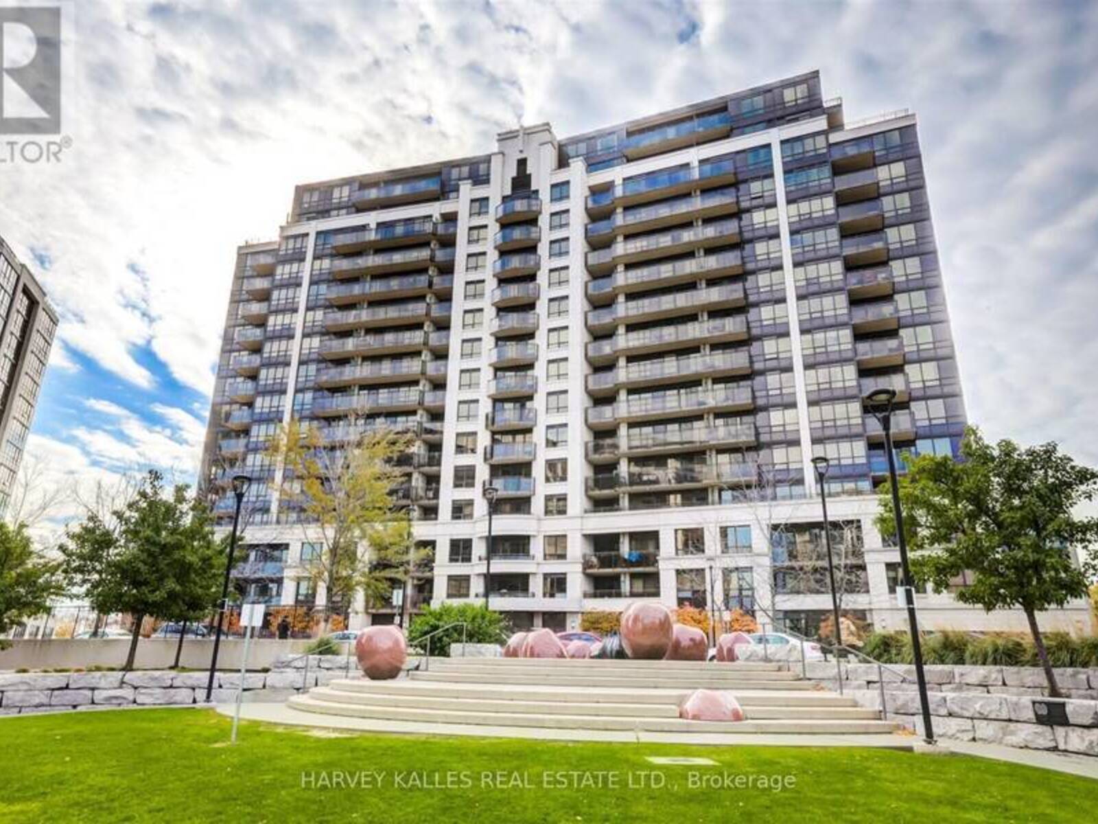 912 - 1070 SHEPPARD AVENUE W, Toronto, Ontario M3J 0G8